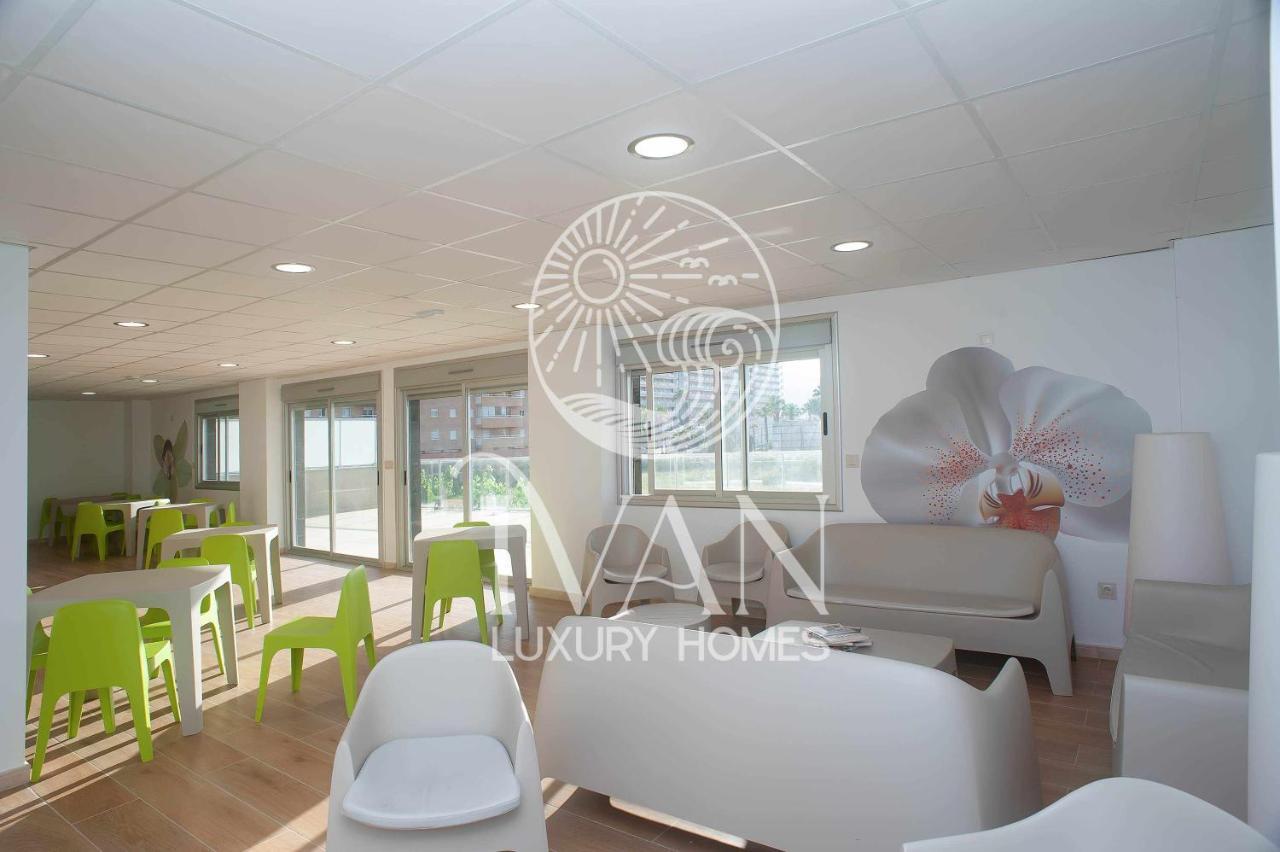 Casa Munteanu Ivan Luxury Homes 6ªpta Norte 1ªlinea Orpesa Kültér fotó
