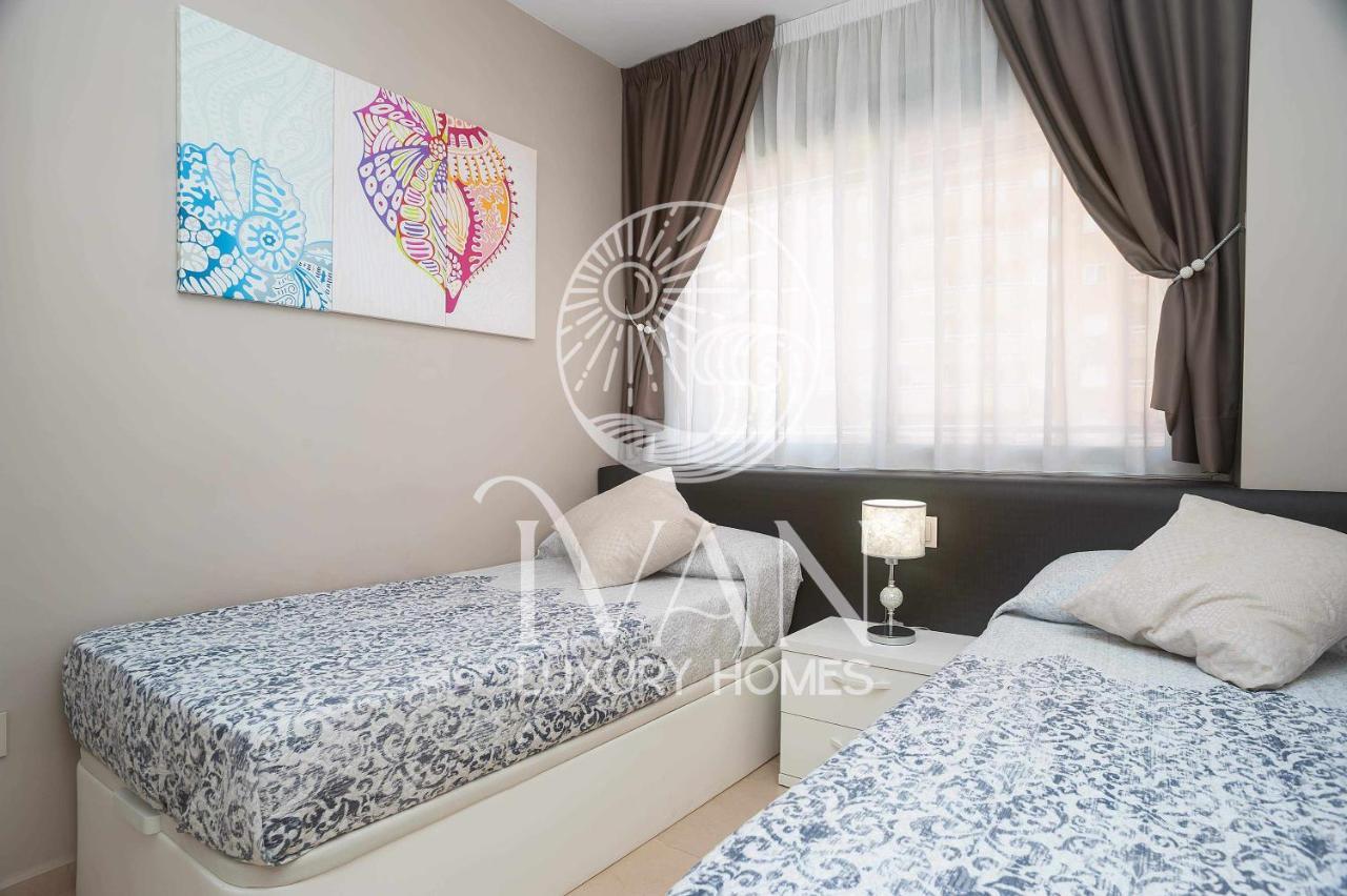Casa Munteanu Ivan Luxury Homes 6ªpta Norte 1ªlinea Orpesa Kültér fotó
